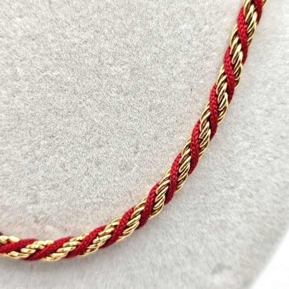 VINTAGE Napier Twisted Rope Red Cord & Gold Plated 30" Necklace - Picture 6 of 6